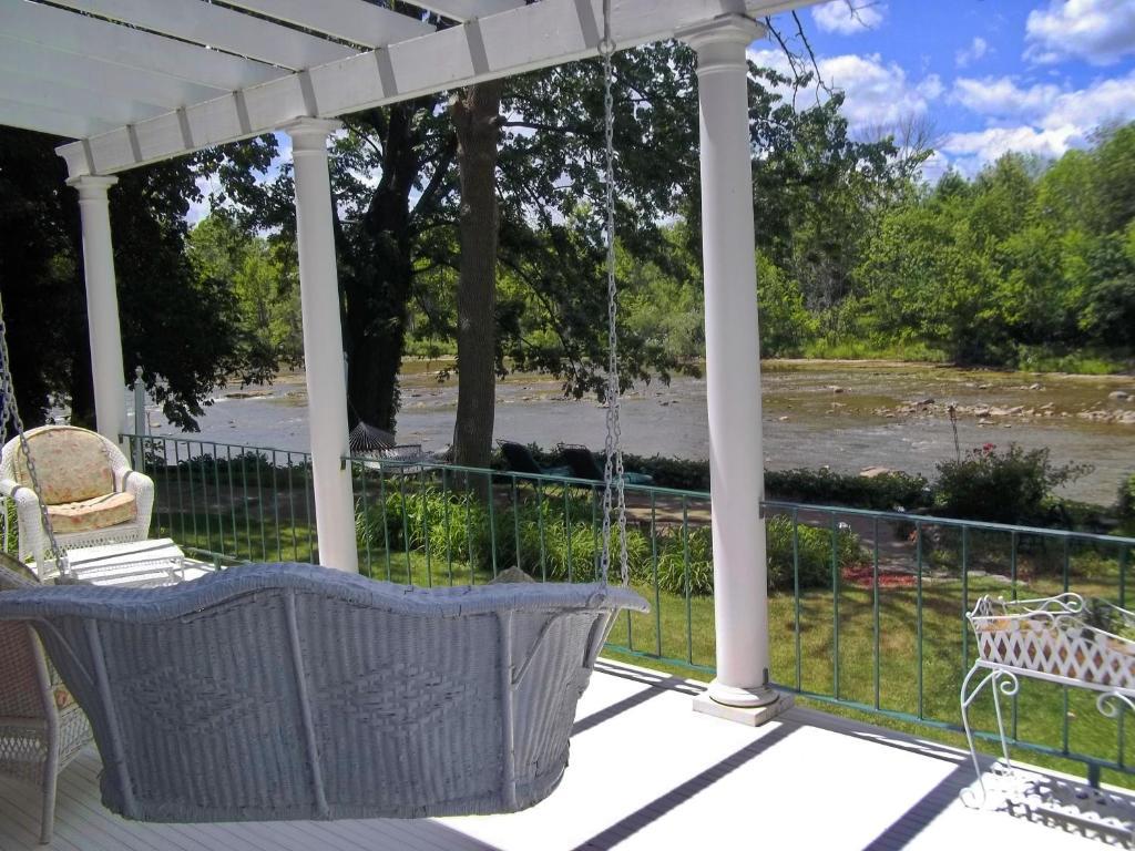 The Rivers Edge Executive Suites 티핀 외부 사진